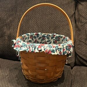 1994 Longaberger Holiday Basket with Holly Cloth Insert & Plastic Liner.
